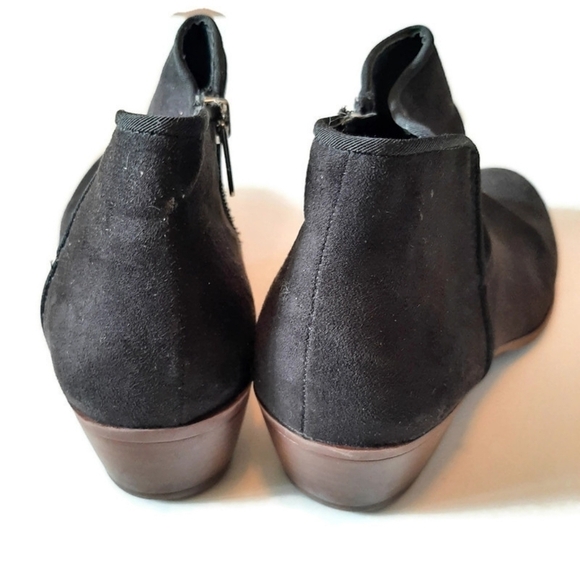 Sam Edelman Black suede heeled booties.  Western style Black suede booties. Sz 8 - Picture 4 of 9